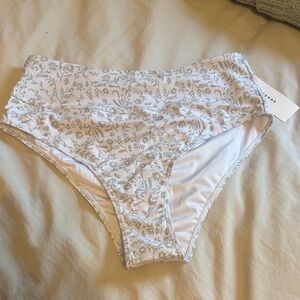 Floral Print High-Waist Bikini Bottoms geode magnolia